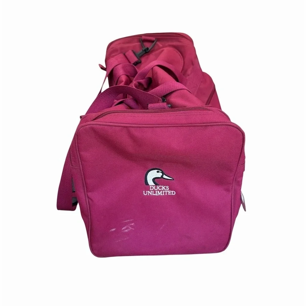 Vintage Ducks Unlimited‎ Texas A&M Aggies Maroon Duffle Bag Gym Travel Luggage
